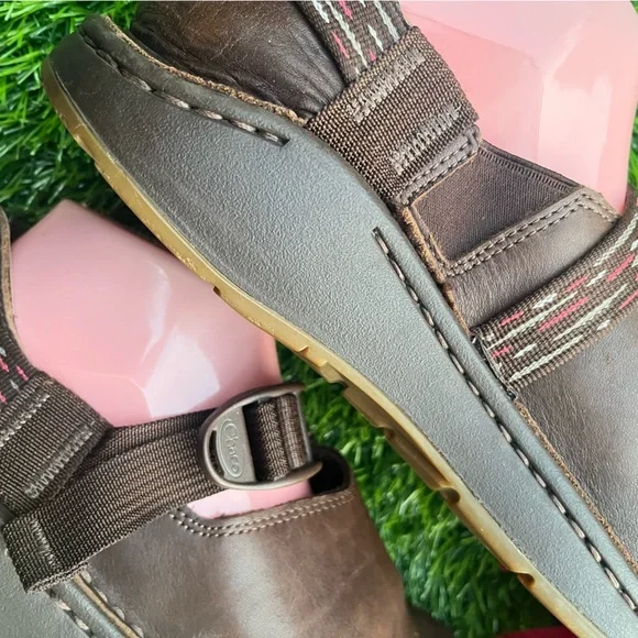 CHACO CHACOS CHACO'S BROWN LEATHER CLOGS ADJUSTABLE STRAP 8.5 MARY JANES - Picture 4 of 14